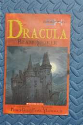 Dracula scaled 1 scaled uai